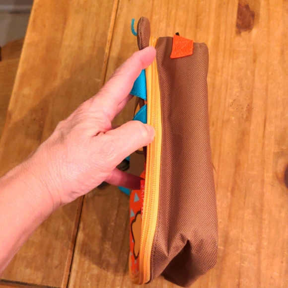 Skip Hop Zoo Kid's Hedgehog Insulated Lunch Bag - Picture 4 of 13